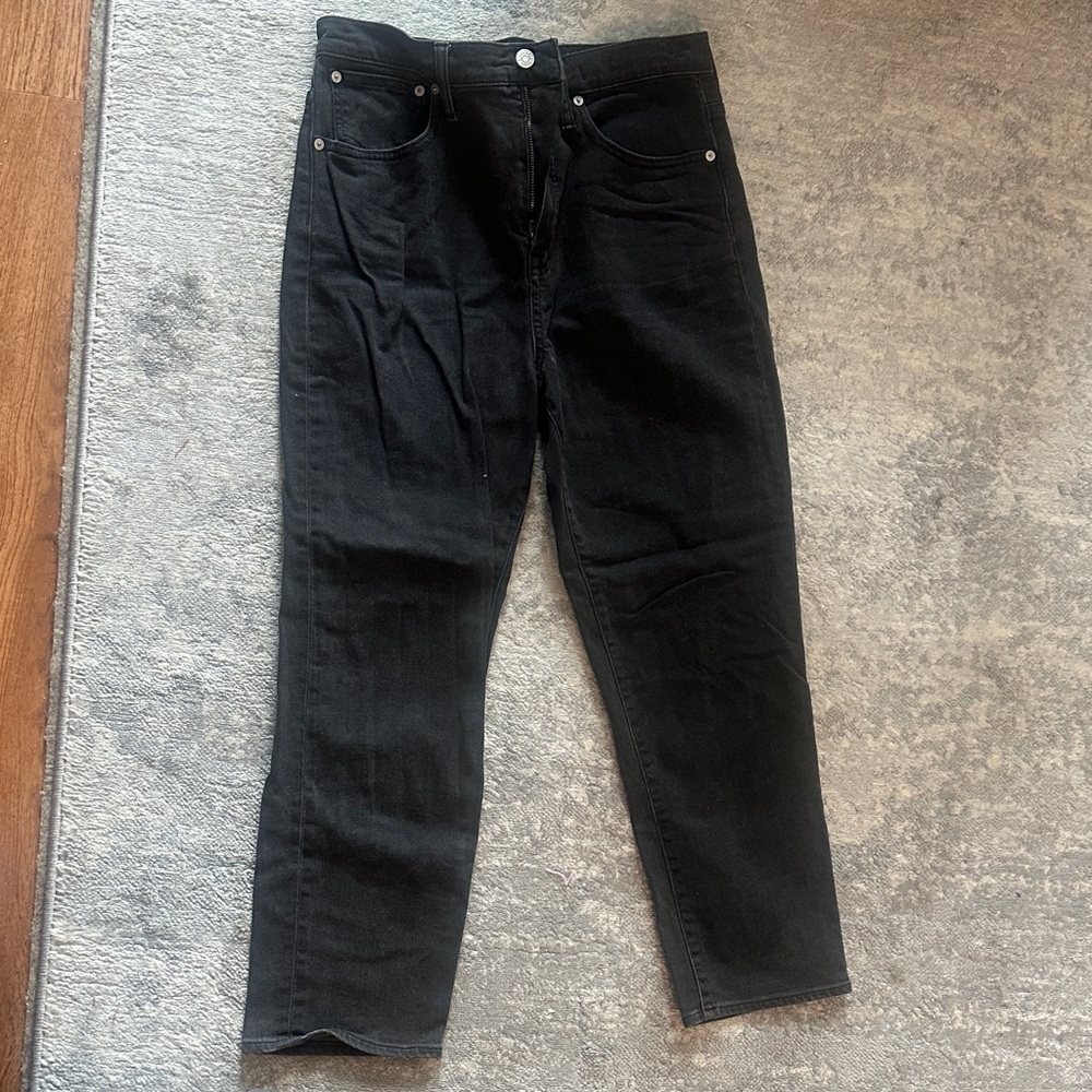 Madewell Women's Slim Straight Jeans in Black